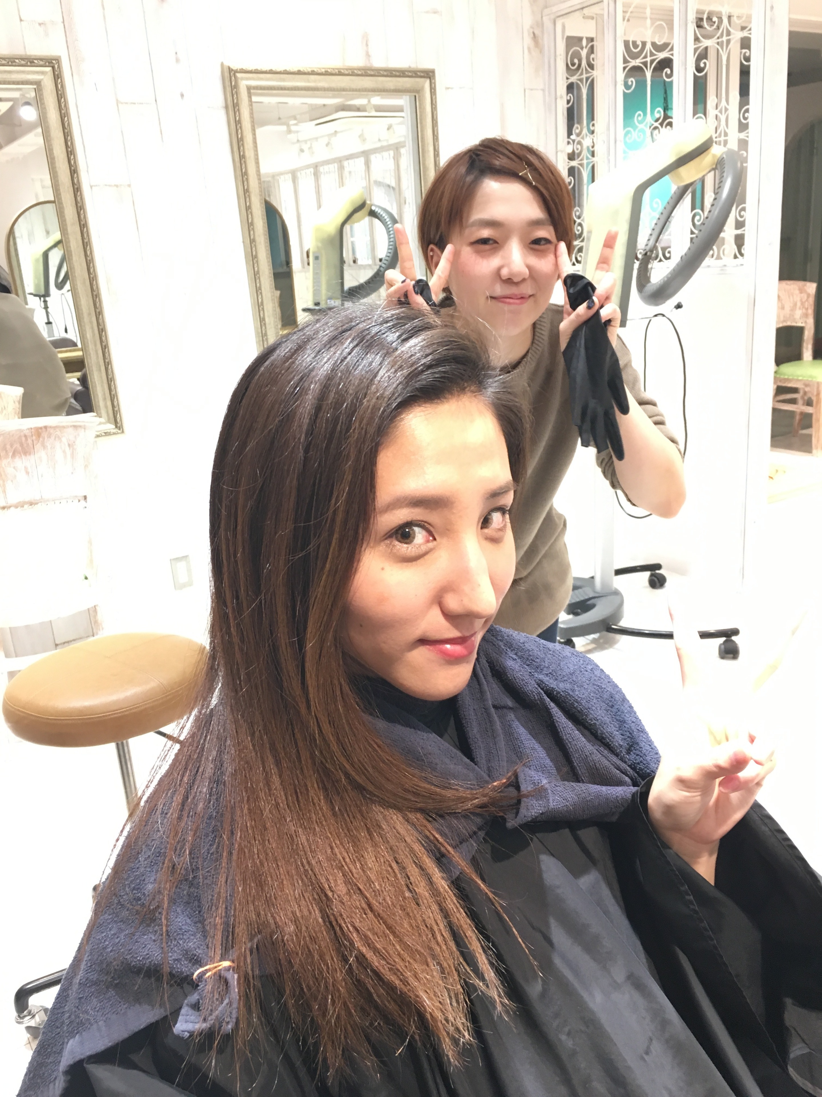 吉祥寺で前髪カットが上手い美容室 Hair Salon Sorcierのブログ ヘアカラーのついでに前髪も切っちゃおう ブログ 吉祥寺 でおすすめの美容室 美容院なら Sorcier吉祥寺