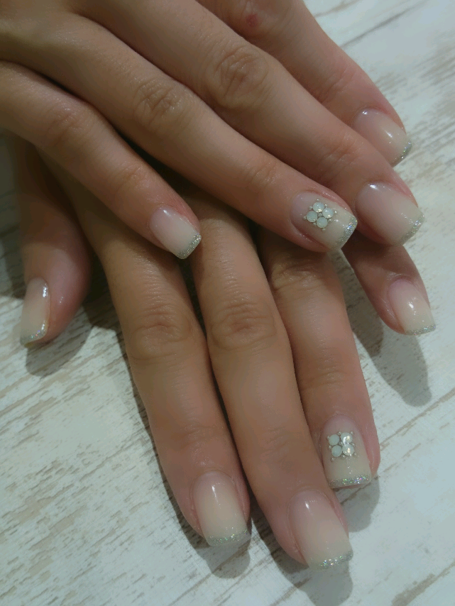 nail